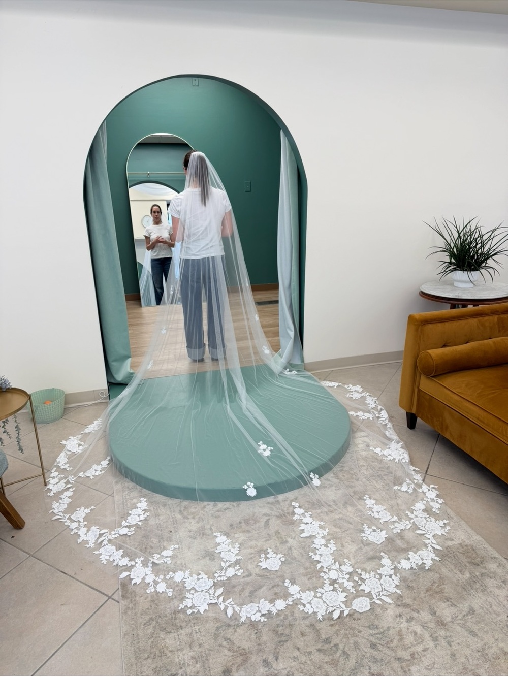 Cathedral Veil Floral Appliqué
